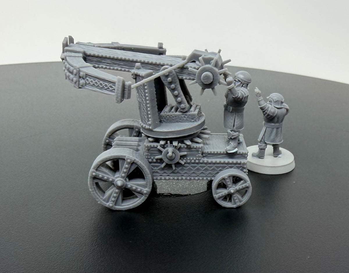 Dwarven Ballista with crew