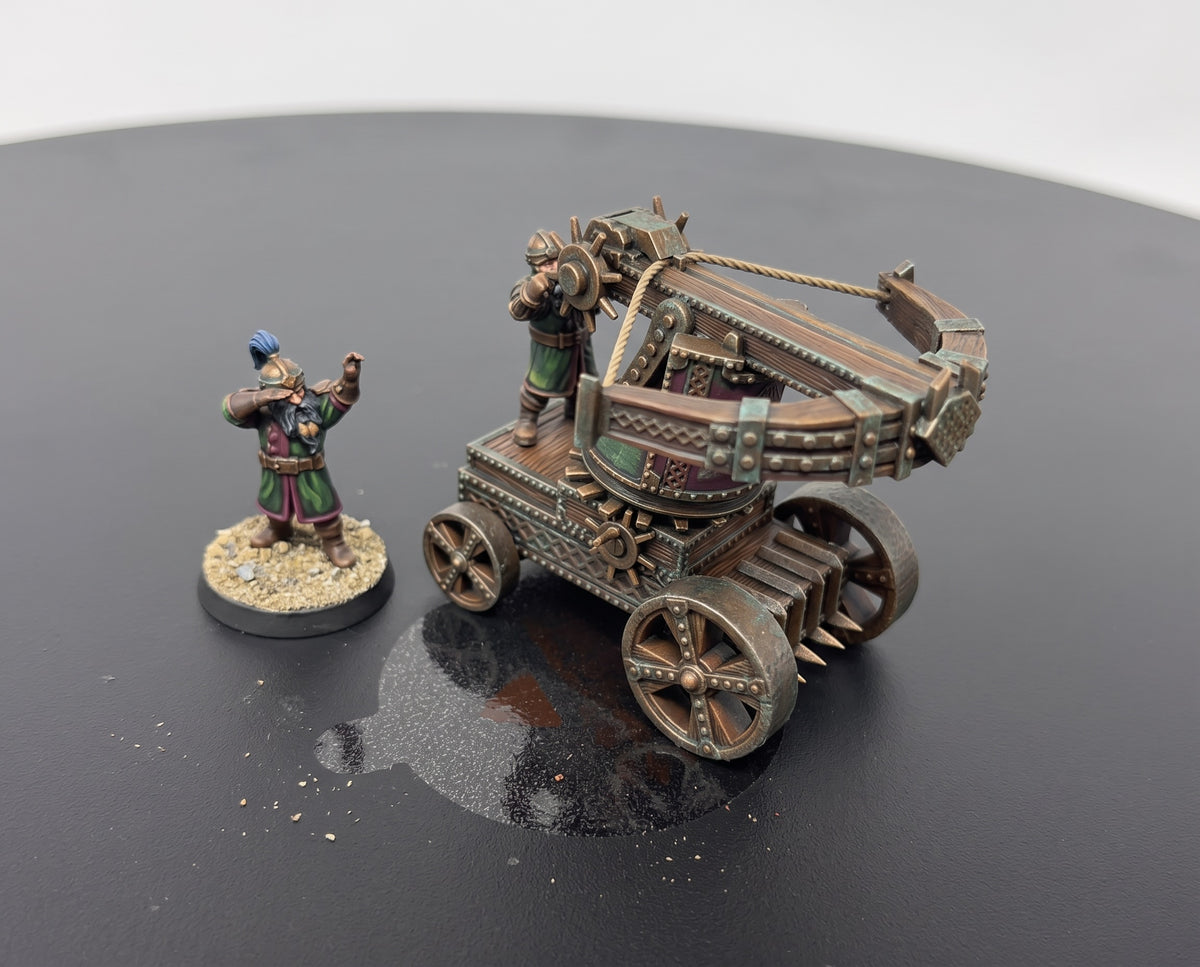 Dwarven Ballista with crew