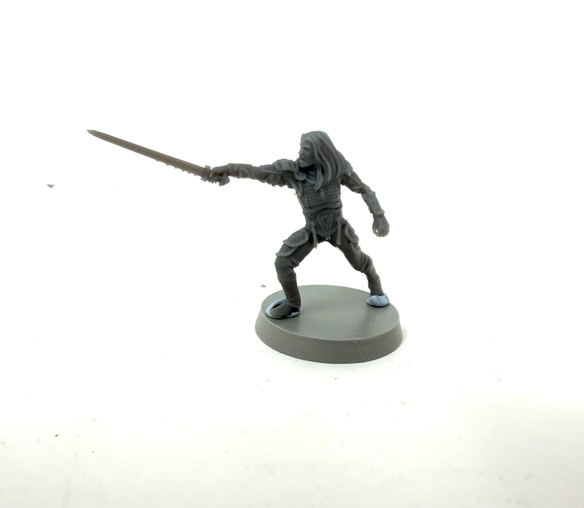 Thalred on foot and mounted