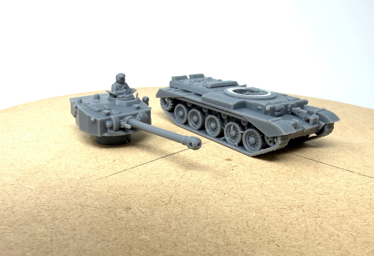 Comet British Tank with Commander