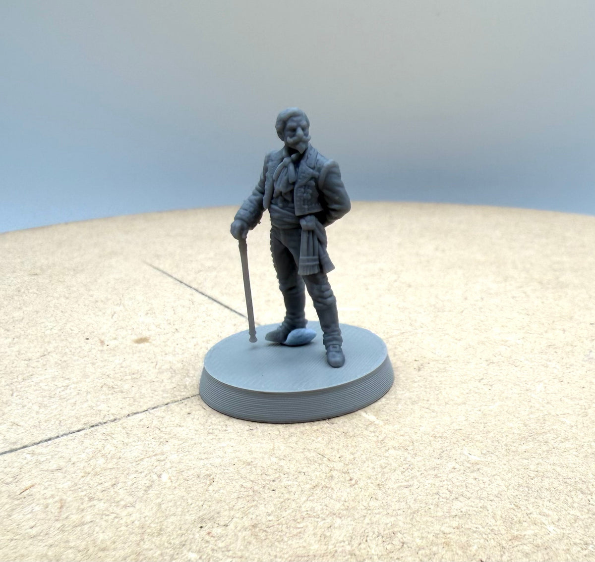 Hacienda Residents. 5 figures with Bases