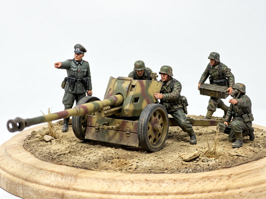 PAK43 with 5 Crew. Powerful German Anti-Tank Gun